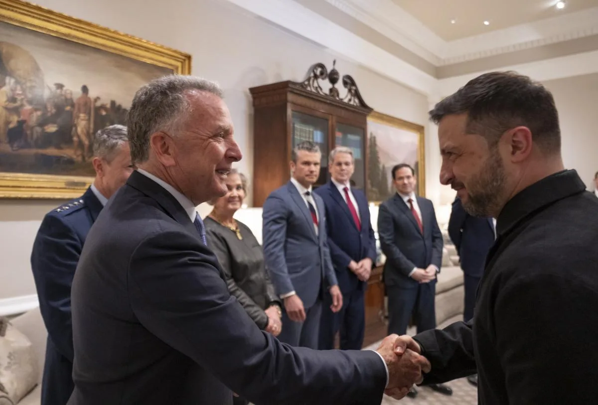 Спецпосланці США прибувають на переговори до Києва