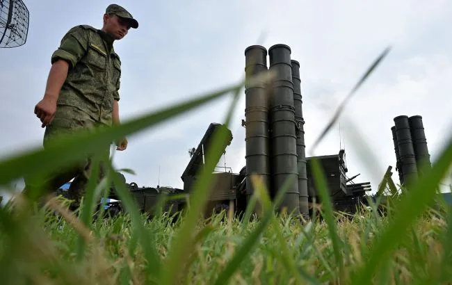 Уламки зенітного ракетного комплексу після удару дрона