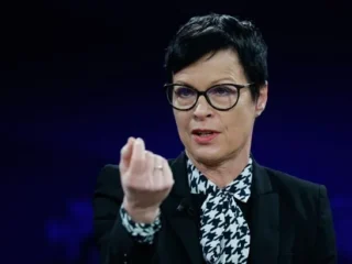 Чому Брюссель заблокував дострокові виплати Україні і до чого тут реформи