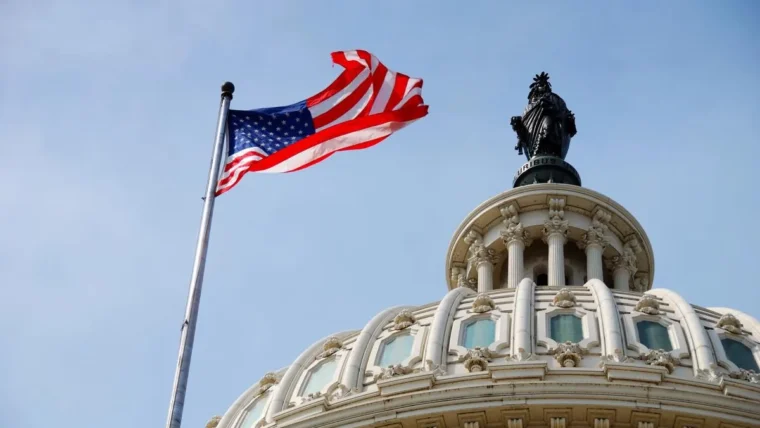 Дозвіл Трампа на імпорт російського дизелю розколов Вашингтон і підважив санкційну політику США