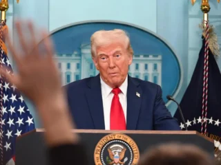 Трамп підтвердив, що США продовжують ділитися розвідданими з Україною