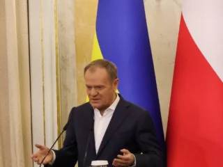Зеленський не підтримуватиме рішення Львівської облради про рік Шухевича і УПА