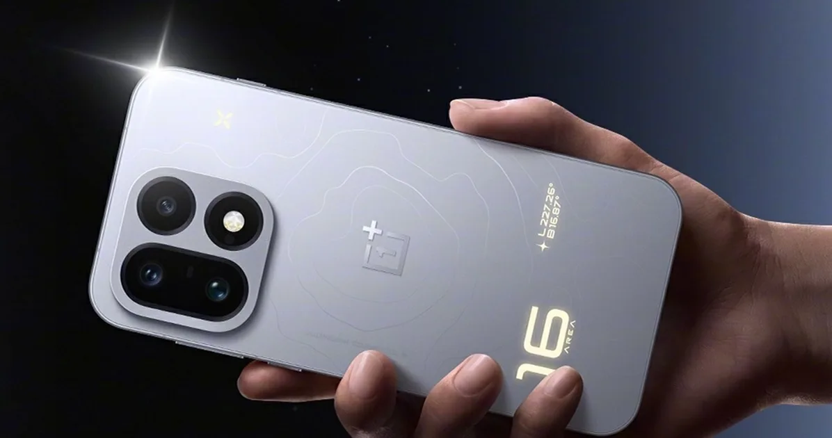 Флагманський смартфон OnePlus 16 на презентації