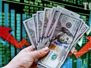 Долар перетнув позначку 45 гривень, євро втрачає позиції на валютному ринку України
