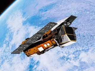 NASA завершила 22-річну місію телескопа Swift, який незабаром входитиме в атмосферу