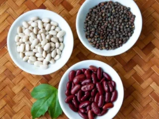 П’ять груп продуктів допомагають контролювати рівень холестерину в крові