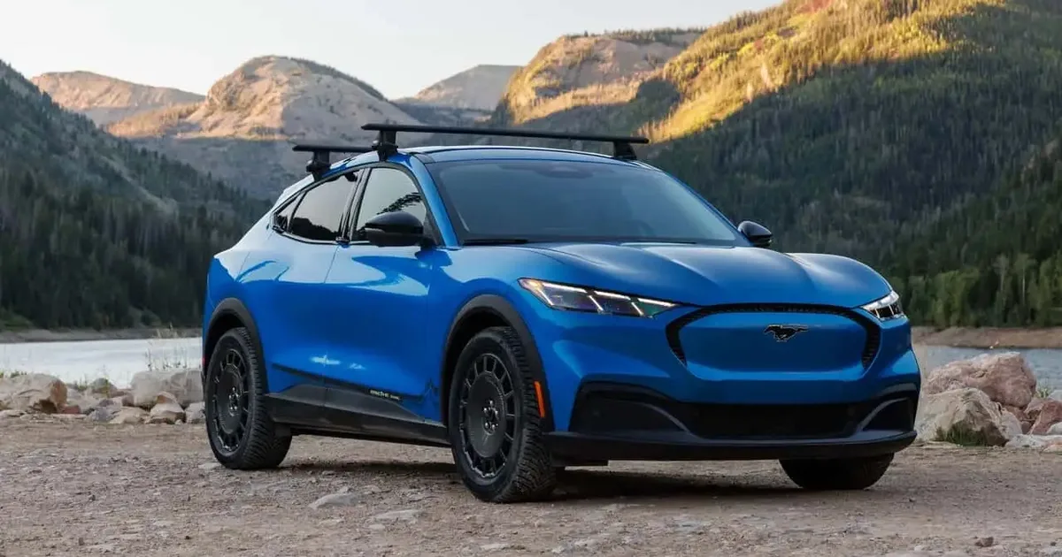 Оновлений електричний кросовер Mustang Mach-E 2027 модельного року