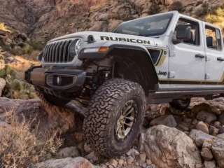 Jeep випустив спеціальну версію Gladiator із заводськими 35-дюймовими шинами