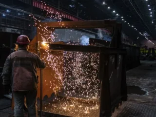 Чому відновлення морських перевезень вирішує долю української металургії