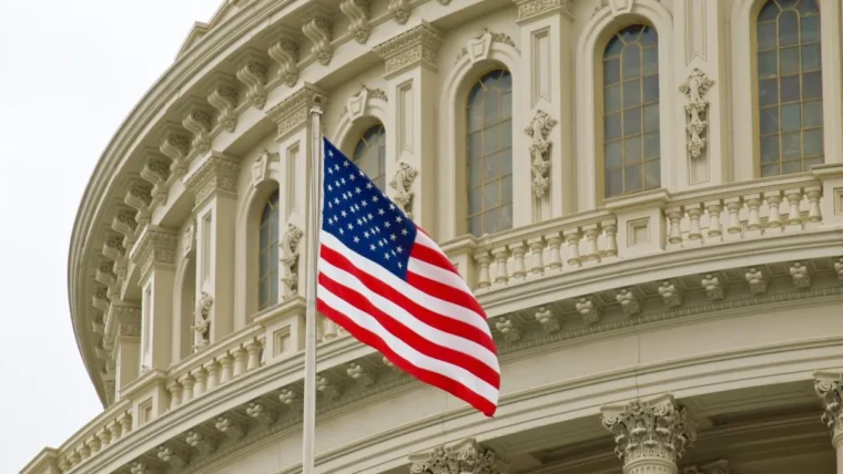 США пригрозили припинити обмін розвідданими з Україною через удари по російській енергетиці