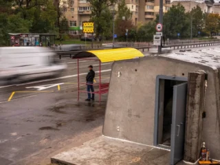 Кабмін оновив правила облаштування укриттів для бізнесу під час тривоги